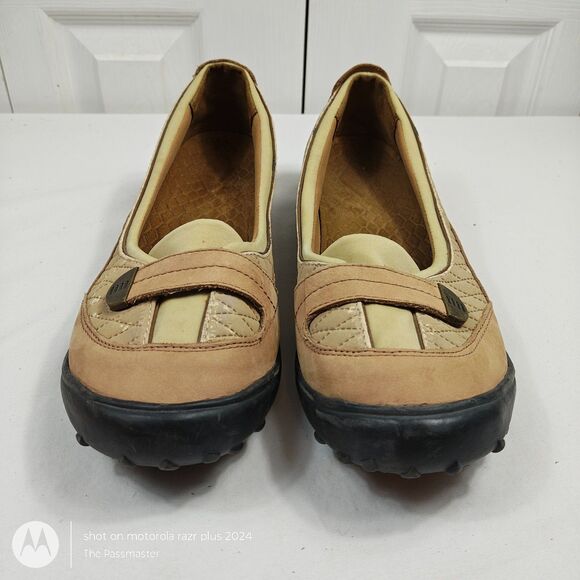 Women's LANDS' END NatureTex Suede Terrain Flats Slip-On Shoes US Size 11 - Picture 2 of 10